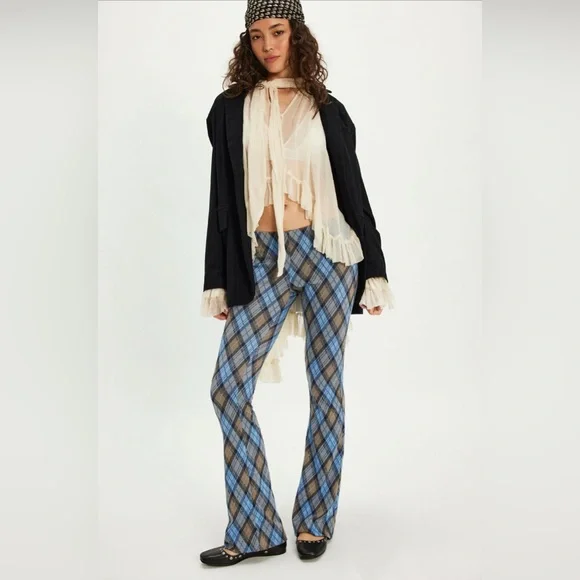 Chloe Knit Pants NWOT periwinkle combo - Picture 3 of 3